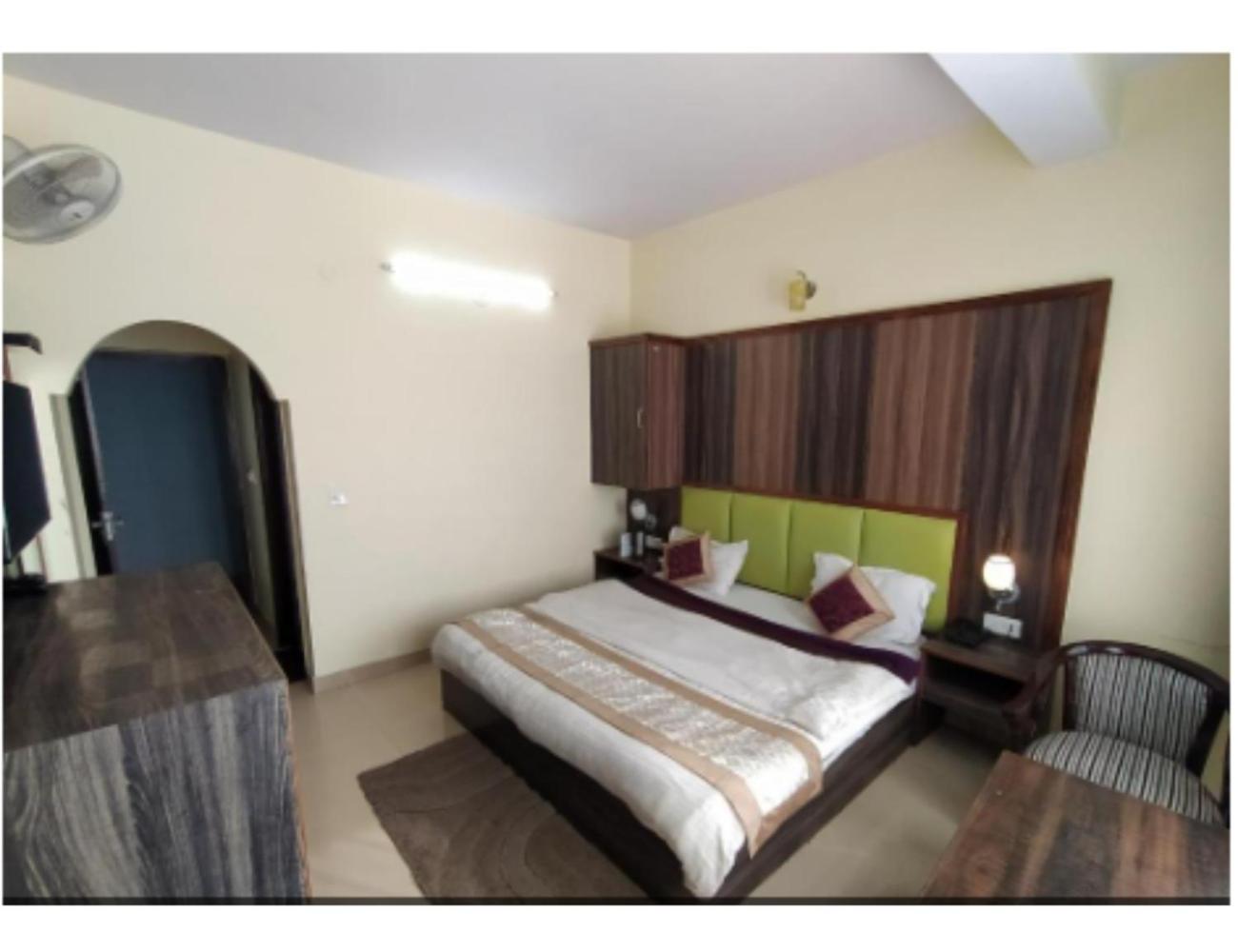 Hotel Super Mall Residency, Mussoorie Kültér fotó